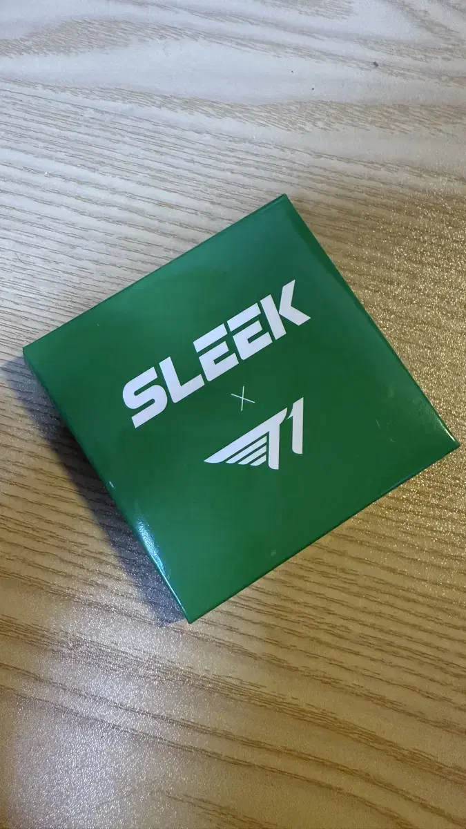 Sleek x T1 구마유시 손거울